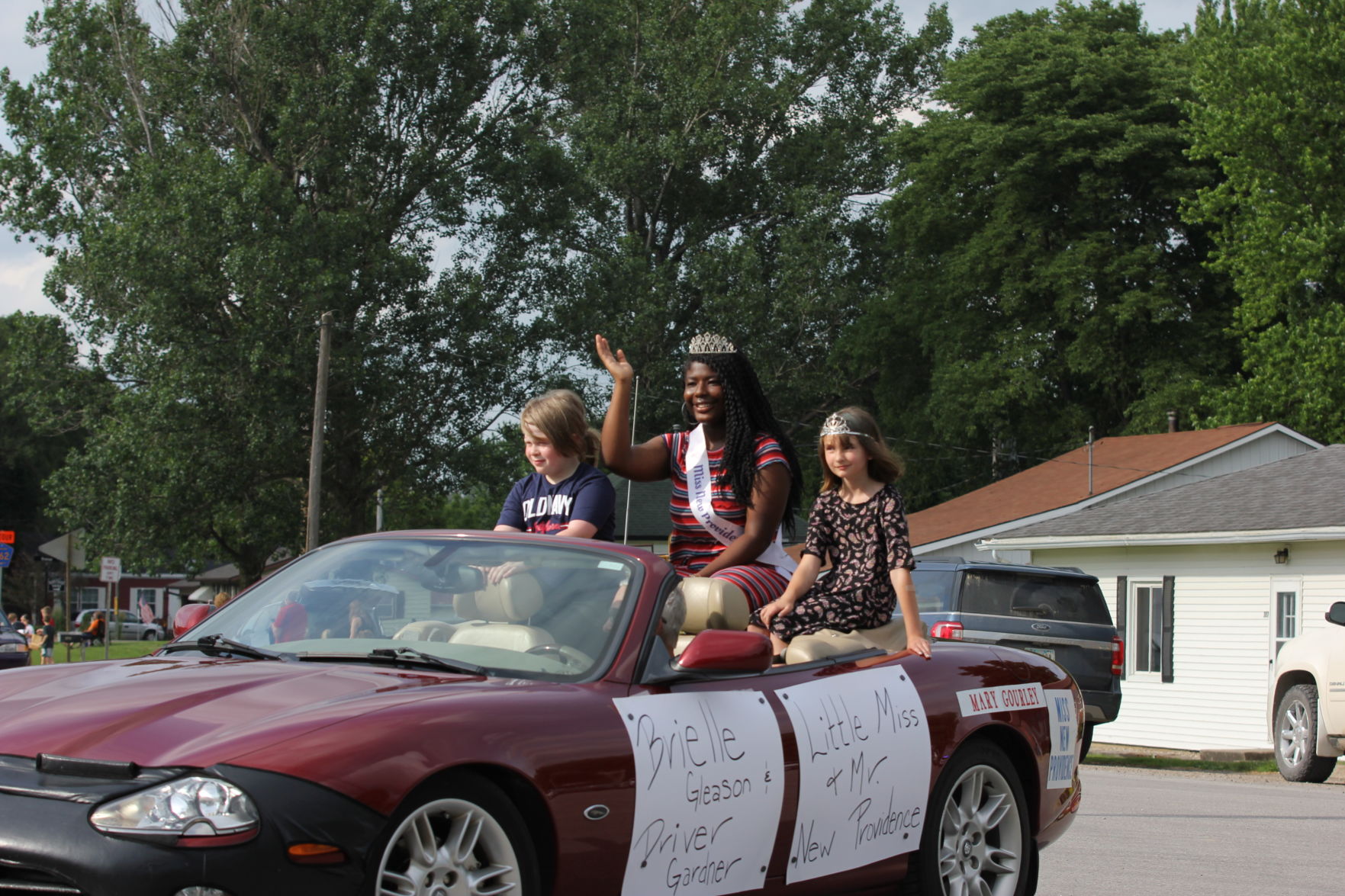 NP_Heritage_Parade3.jpg